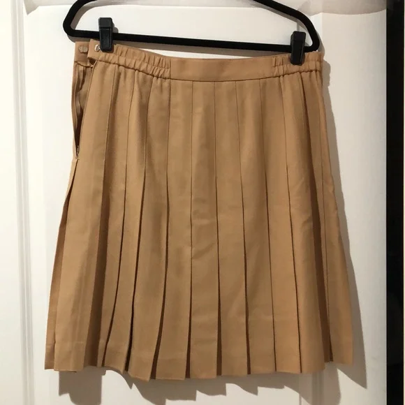 Talbots Tan Wool Skirt. Size 16 - Picture 2 of 2